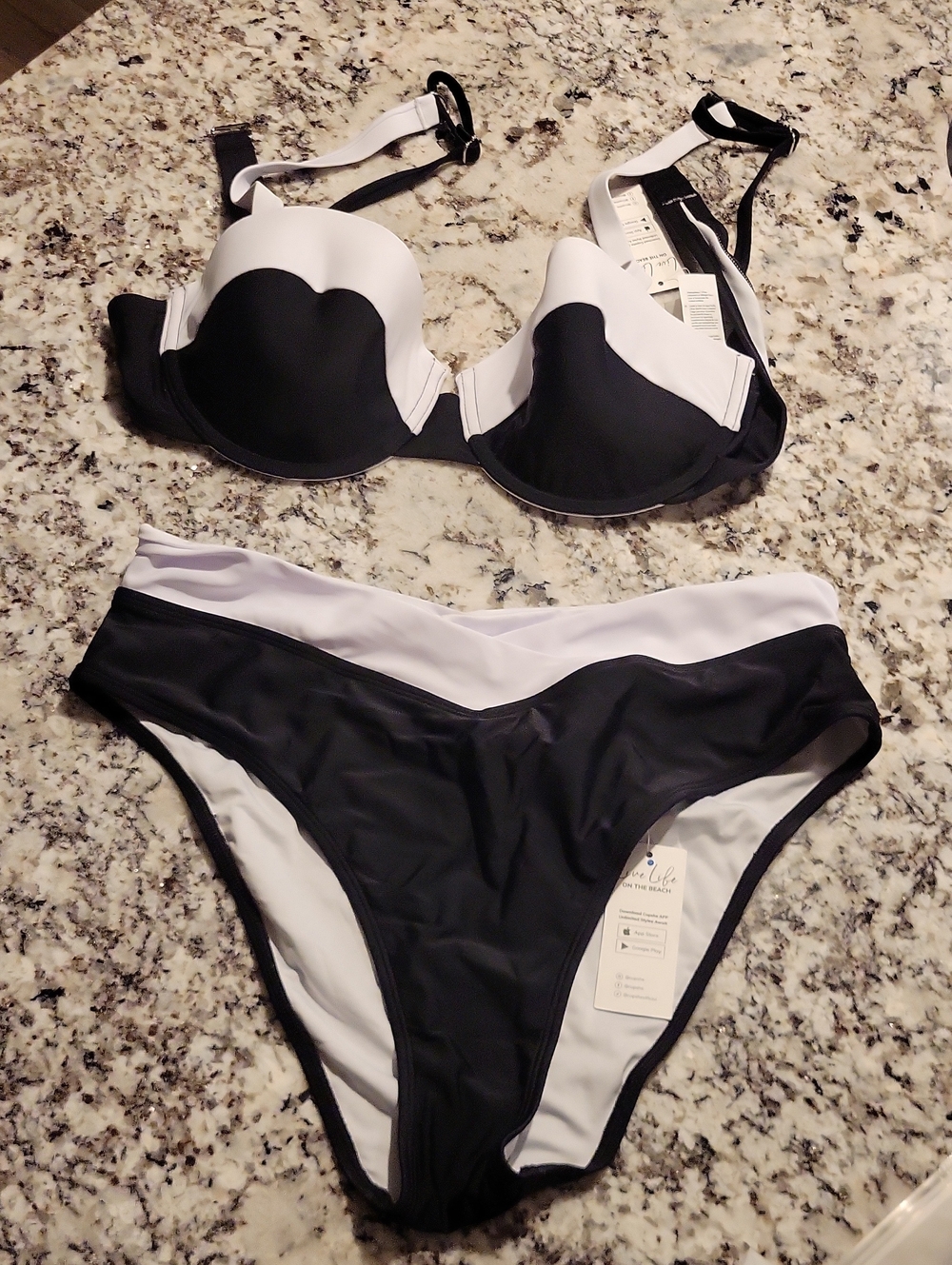 Cupshe Black and White Swimsuit